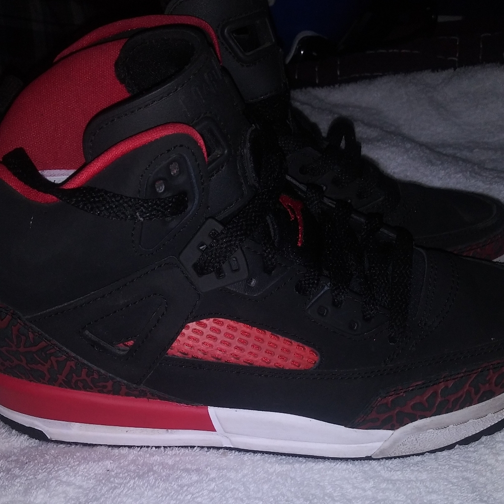 Boys Jordans 6.5y